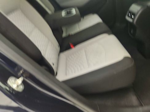 Used 2020 Chevrolet Equinox LS w/ LS Convenience Package FWD image 30