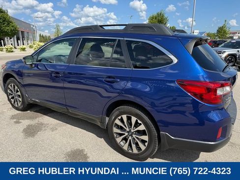 Used 2015 Subaru Outback 2.5i Limited AWD/4WD image 6