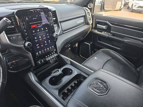 Used 2020 RAM 3500 Laramie AWD/4WD image 22