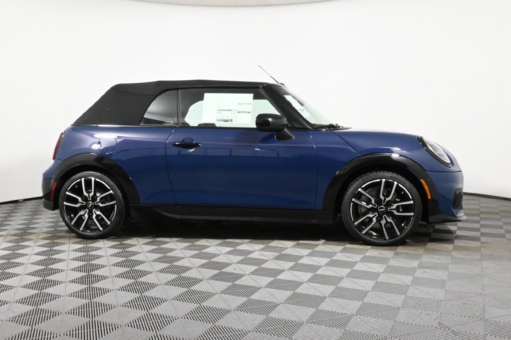 Used 2026 MINI Cooper S FWD image 9