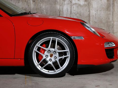 Used 2009 Porsche 911 Carrera S image 18