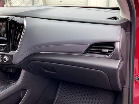 Used 2019 Chevrolet Traverse Premier AWD/4WD image 17