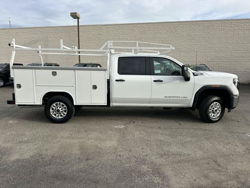 New 2025 GMC Sierra 2500 Pro w/ Convenience Package RWD image 3