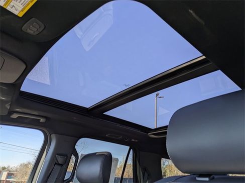 New 2025 Ford Expedition Platinum w/ Stealth Appearance Package image 28