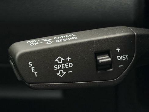 New 2025 Audi Q5 Premium Plus AWD/4WD image 23