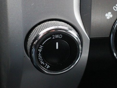 Used 2015 Toyota Tundra SR5 w/ TRD Off Road Package image 30