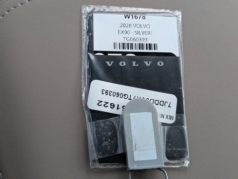 New 2026 Volvo EX90 Plus RWD image 24