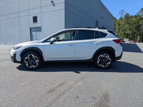 Used 2023 Subaru Crosstrek 2.5i Limited w/ Moonroof Package AWD/4WD image 7