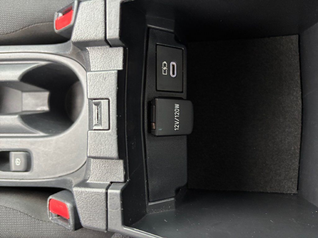 Used 2024 Toyota Corolla LE FWD image 27