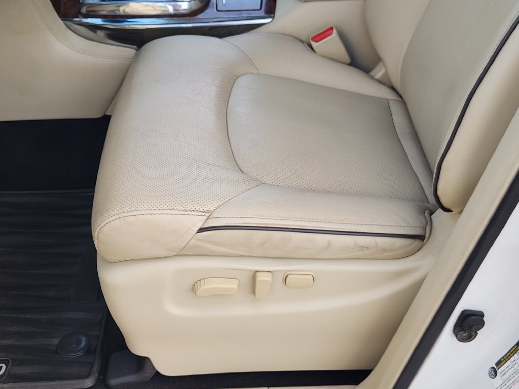 Used 2019 INFINITI QX80 Luxe w/ Proassist Package RWD image 16