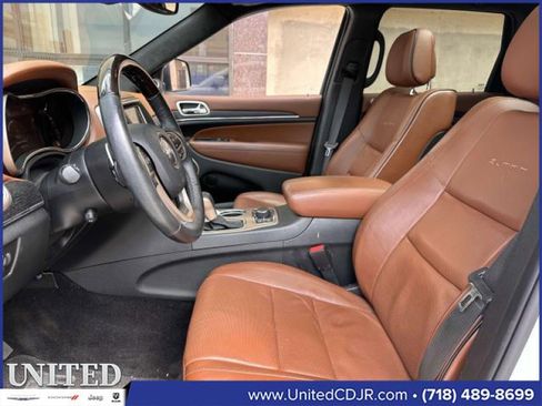Certified 2017 Jeep Grand Cherokee Summit w/ Platinum Series Group image 14