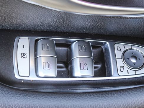 Used 2022 Mercedes-Benz E 350 Sedan image 20