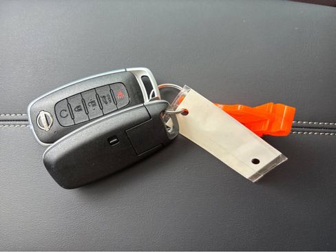 New 2026 Nissan Pathfinder Platinum image 30