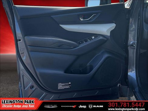 Used 2020 Subaru Ascent Premium w/ Convenience Package AWD/4WD image 19