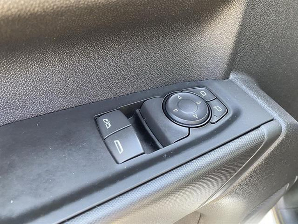 Certified 2025 Chevrolet Silverado 1500 W/T RWD image 33