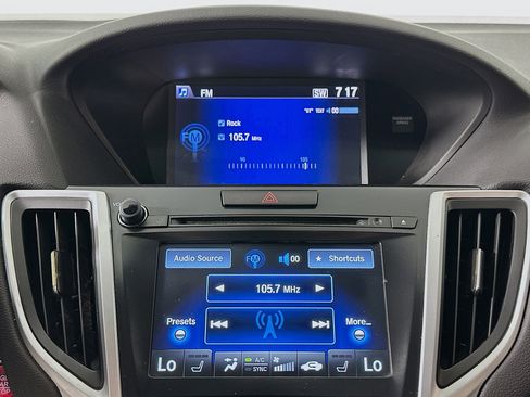 Used 2016 Acura TLX V6 FWD image 21
