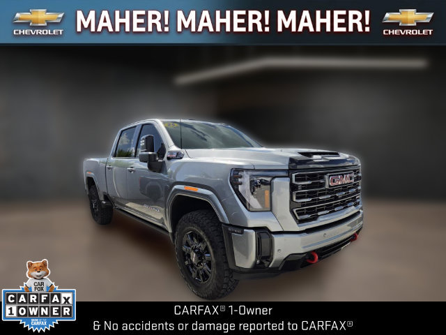 Used 2025 GMC Sierra 2500 AT4 w/ Technology Package AWD/4WD image 1