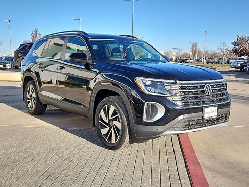 New 2026 Volkswagen Atlas SE image 4