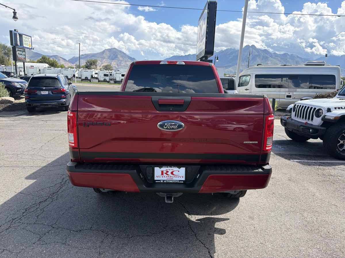 Used 2016 Ford F150 XLT w/ Equipment Group 301A Mid AWD/4WD image 4