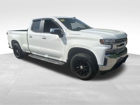 Used 2020 Chevrolet Silverado 1500 LT w/ Trailering Package AWD/4WD image 29