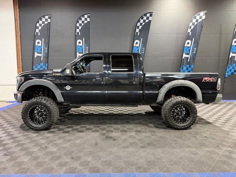 Used 2016 Ford F250 Lariat w/ Chrome Package AWD/4WD image 2