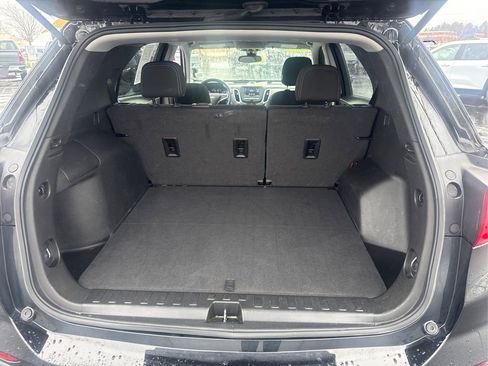 Used 2021 Chevrolet Equinox LS w/ LS Convenience Package AWD/4WD image 21