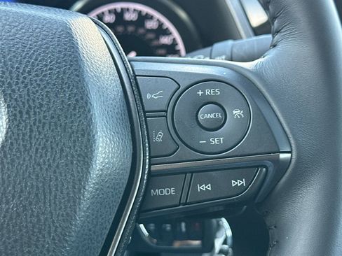 Used 2024 Toyota Camry SE image 25