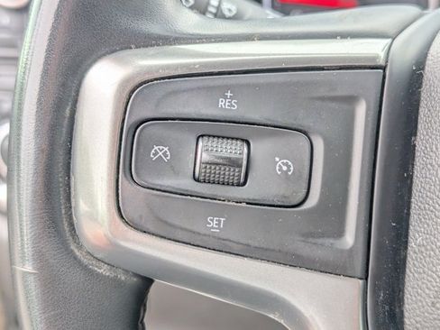 Used 2023 Chevrolet Silverado 2500 LT AWD/4WD image 18