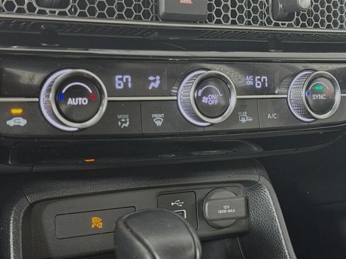 Certified 2024 Honda Civic EX-L image 15