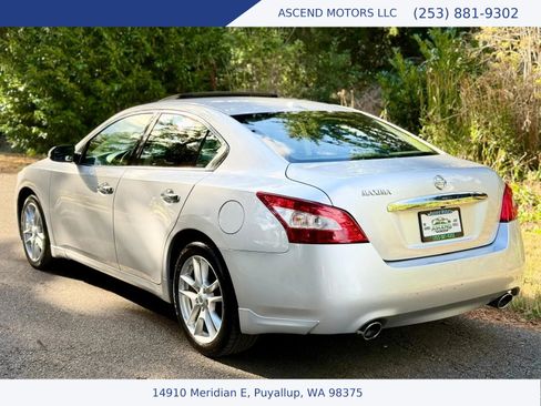 Used 2011 Nissan Maxima 3.5 SV w/ Monitor Pkg FWD image 3