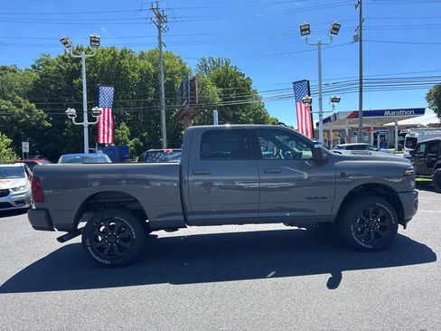 New 2026 RAM 2500 Laramie w/ Night Edition AWD/4WD image 4