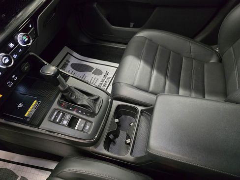 Used 2023 Honda CR-V EX-L image 23