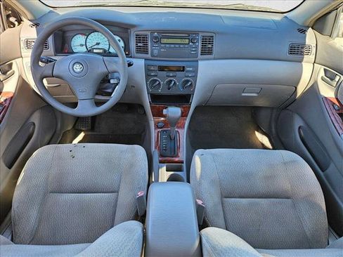 Used 2004 Toyota Corolla LE image 15