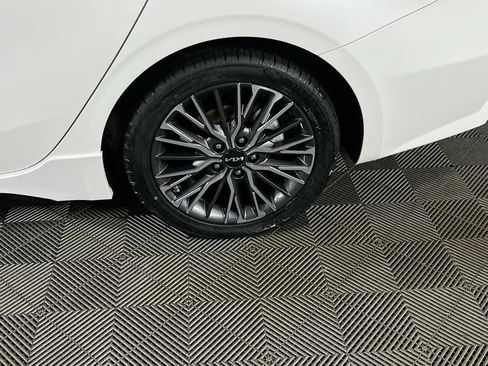 Used 2023 Kia Forte GT-Line image 30