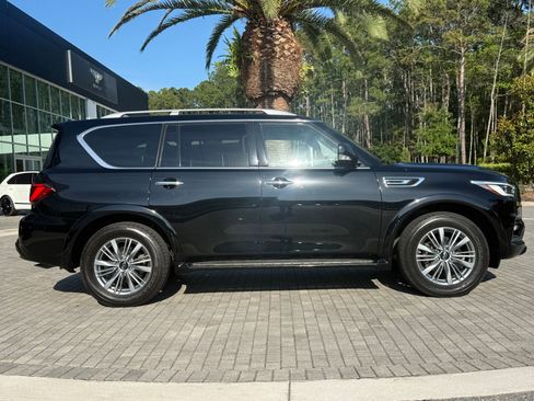 Used 2022 INFINITI QX80 Luxe w/ Cargo Package AWD/4WD image 5