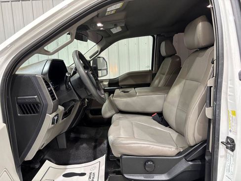 Used 2020 Ford F250 XL w/ Power Equipment Group image 11