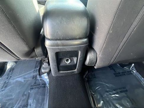 Used 2016 Dodge Journey SE w/ Flexible Seating Group FWD image 23