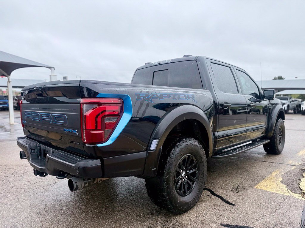Used 2026 Ford F150 Raptor AWD/4WD image 4