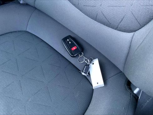 Used 2024 Toyota RAV4 XLE image 13