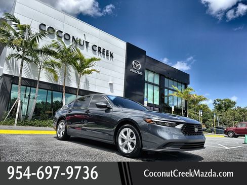 Used 2025 Honda Accord LX image 1