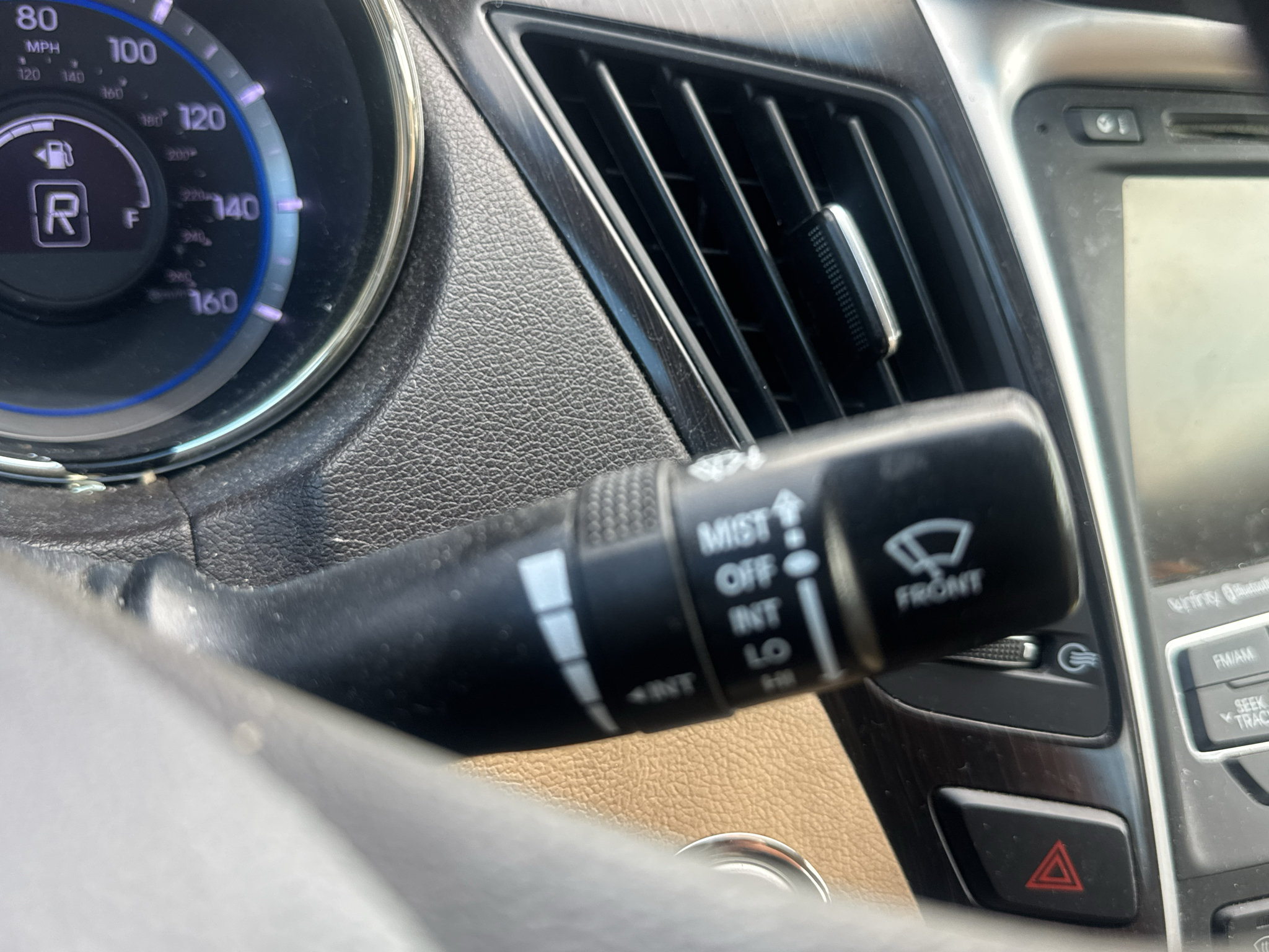 Used 2013 Hyundai Sonata Limited w/ Premium Pkg FWD image 25