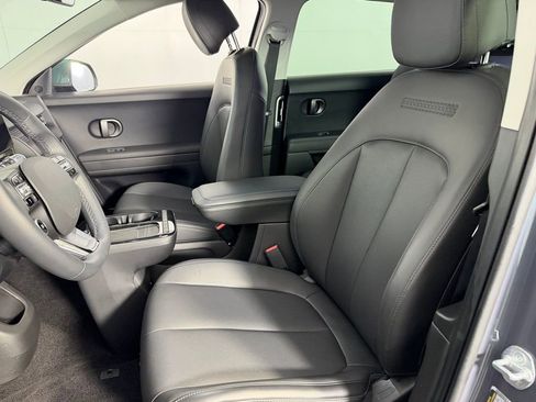 Used 2025 Hyundai Ioniq 5 SEL RWD image 22