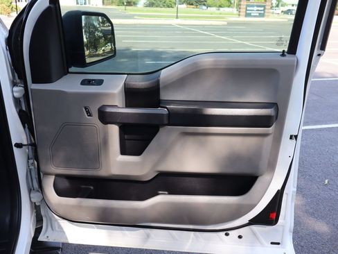 Used 2018 Ford F150 XL w/ Equipment Group 101A Mid AWD/4WD image 25
