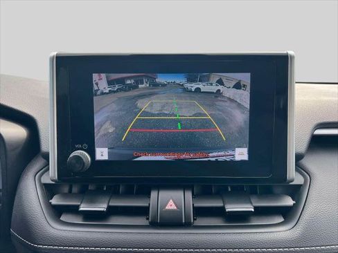 Certified 2023 Toyota RAV4 LE image 29