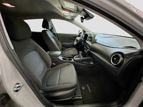 Used 2023 Hyundai Kona SEL image 31