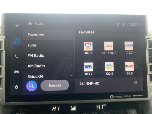 Used 2024 Toyota Tundra Limited image 24