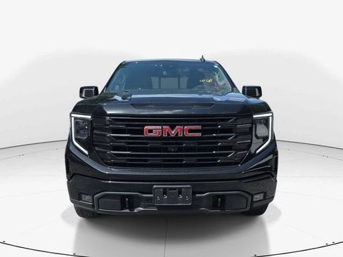 Used 2023 GMC Sierra 1500 Elevation w/ Elevation Premium Package AWD/4WD image 11