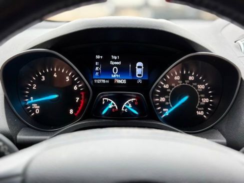 Used 2019 Ford Escape Titanium image 25