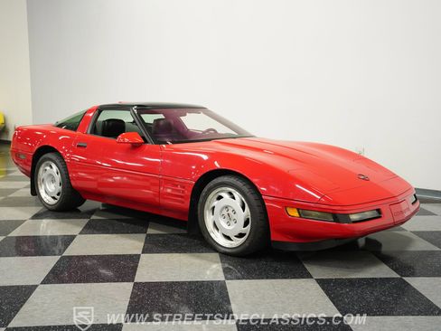 Used 1991 Chevrolet Corvette ZR-1 image 16