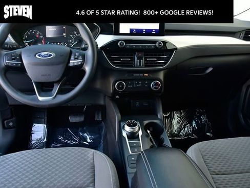 Used 2022 Ford Escape SE image 16